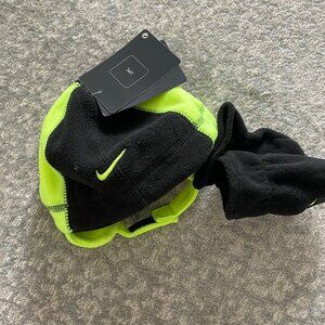 Nike infant hats and mittens